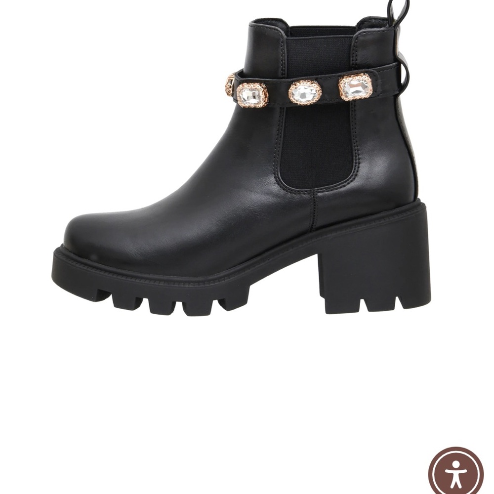 Steve Madden Amulet Jewel Black Ankle Chelsea Boots